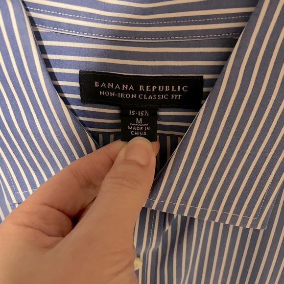 Banana Republic Men’s Dress Shirt - Picture 2 of 4